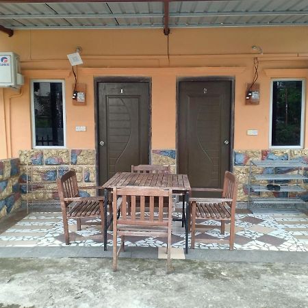 Homestay Pekan Ranau Eksteriør billede